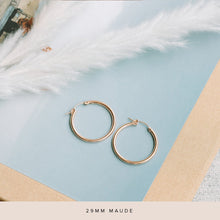 Load image into Gallery viewer, Maude Hoop Earrings
